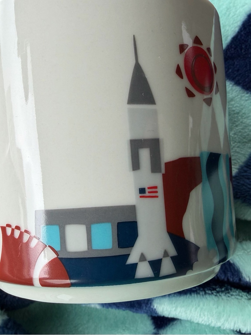Alabama Starbucks State Ceramic Mug - White and Red - Picture 3 of 4